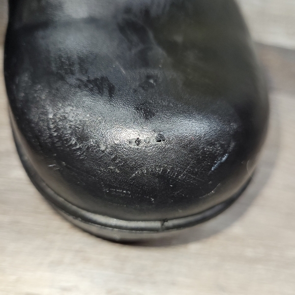 Dr. Scholl's Black Oil Slip Resistant Work Clogs Women's 8 Leather - Picture 3 of 10